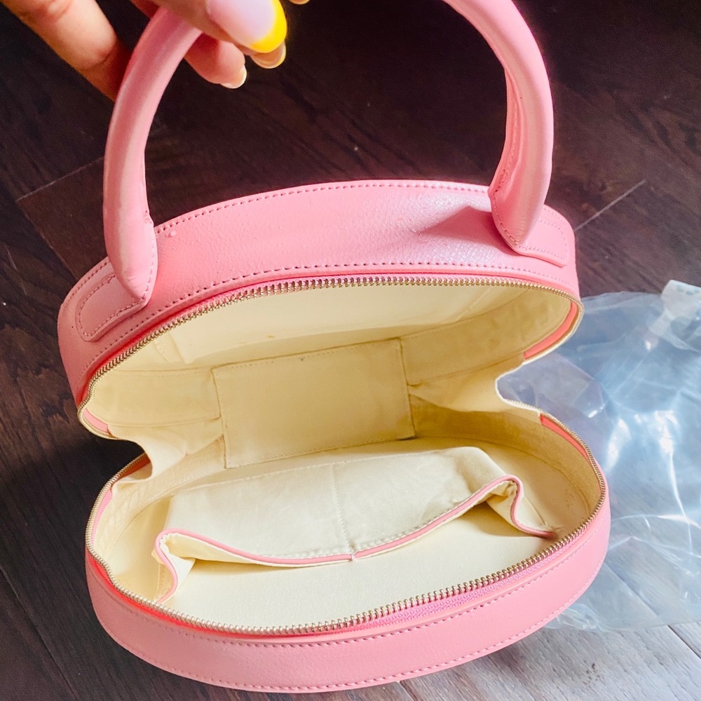 Handbag - Picture 4 of 6